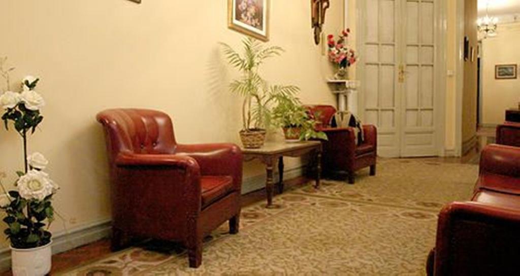 Hostal Delfina, Madrid